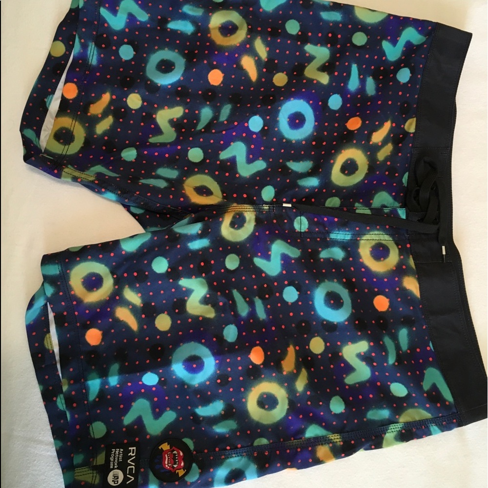 Men’s board shorts